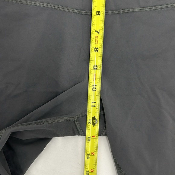 Lululemon Mesh Panel Cropped Leggings in Gray - Picture 3 of 5